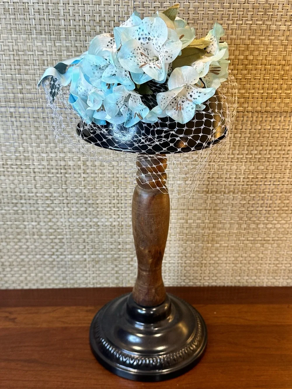 VTG 1950s Evelyn Varon Exclusive Floral Fascinator Hat Blue Lily Birdcage Veil - Picture 4 of 9